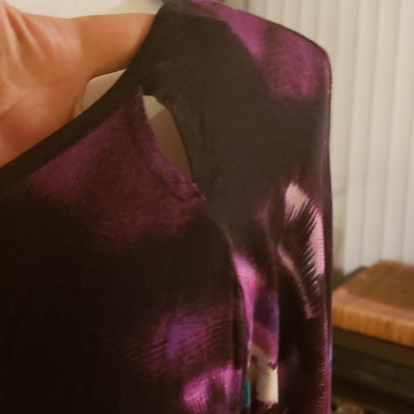 Top - Picture 5 of 6